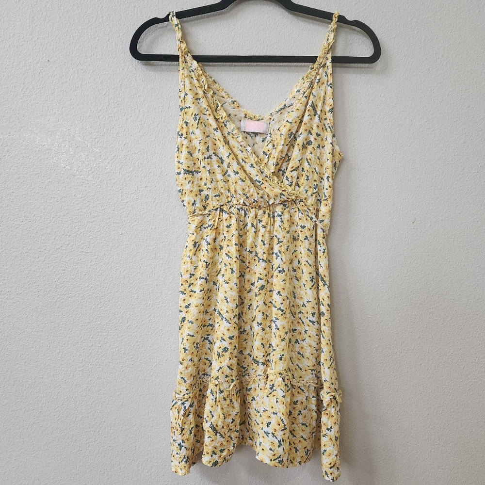 NWT C+D+M Tank with Ruffles, Tie Waist, 'Ash' Yellow Ditsy Floral Size Small